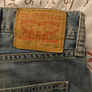 Men’s Levi’s 559 Jeans size 40x32